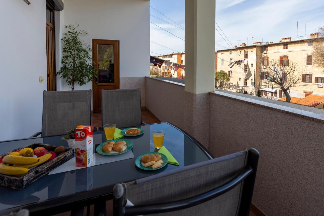 Apartman Lema Póla Kültér fotó